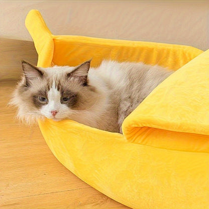 Banana-Shaped Pet Bed for Cats & Small Dogs - Contemporary Nylon Cat House, Cartoon Design